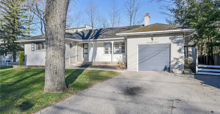 112 Academy Street, Hamilton, ON, L9G 2Y1 - 2
