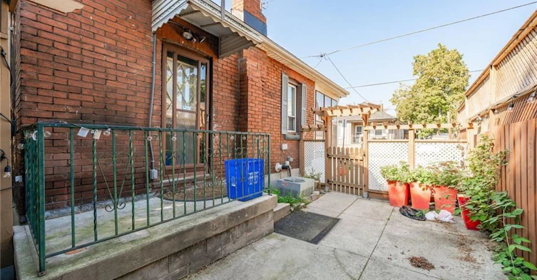 252 Beechwood Avenue, Hamilton, ON, L8L 2T1 - 27