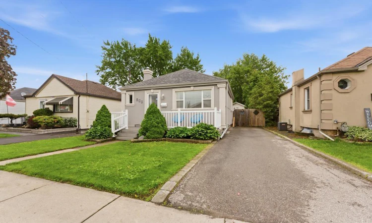 137 Cochrane Road