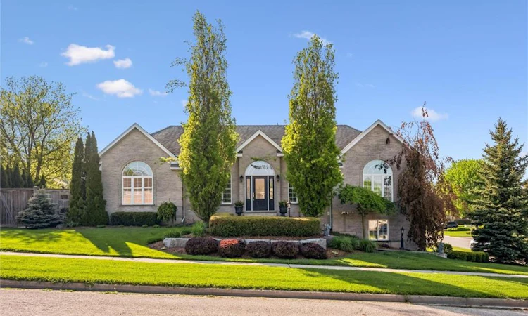 20 Bonniewood Drive