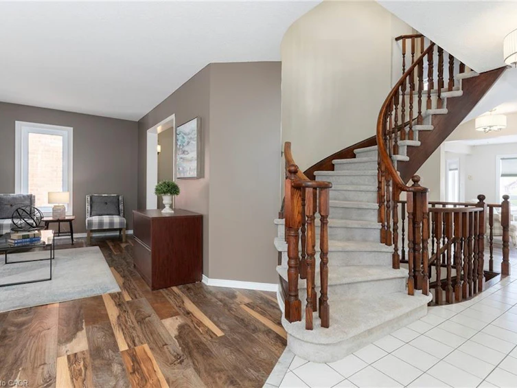 5 Early Street, Halton Hills, ON, L7G 5T6 - 4
