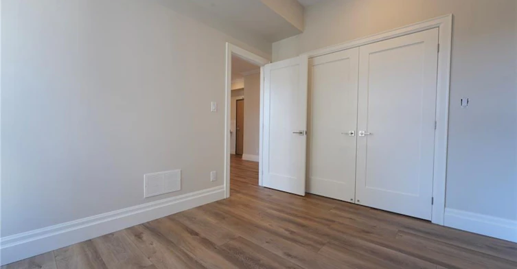 203-100 Charlton Avenue W, Hamilton, ON, L8P 2C3 - 12