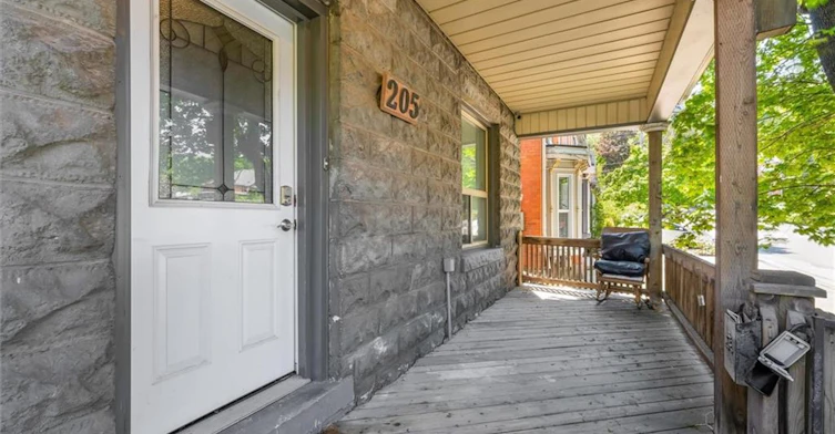 205 Ferguson Avenue S, Hamilton, ON, L8N 2N2
