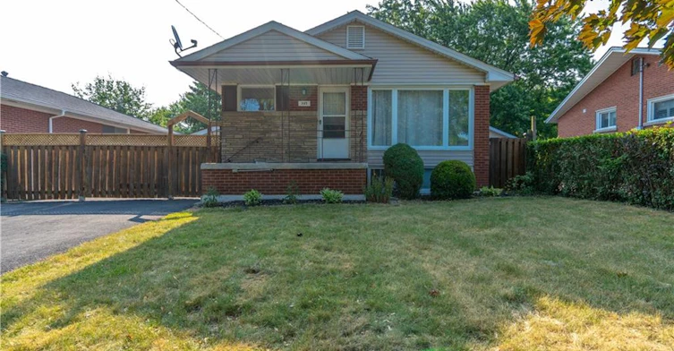 1-107 West 33rd Street, Hamilton, ON, L9C 5H9 - 2