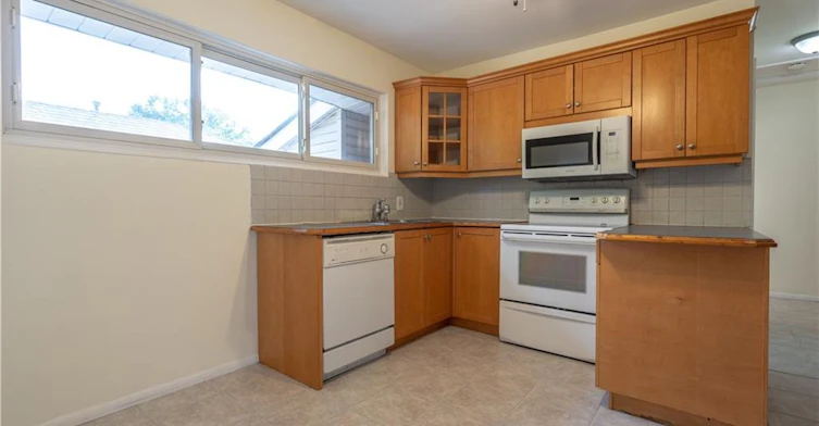 1-107 West 33rd Street, Hamilton, ON, L9C 5H9 - 6