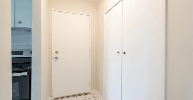 9-2433 First Street, Burlington, ON, L7R 1C7 - 7