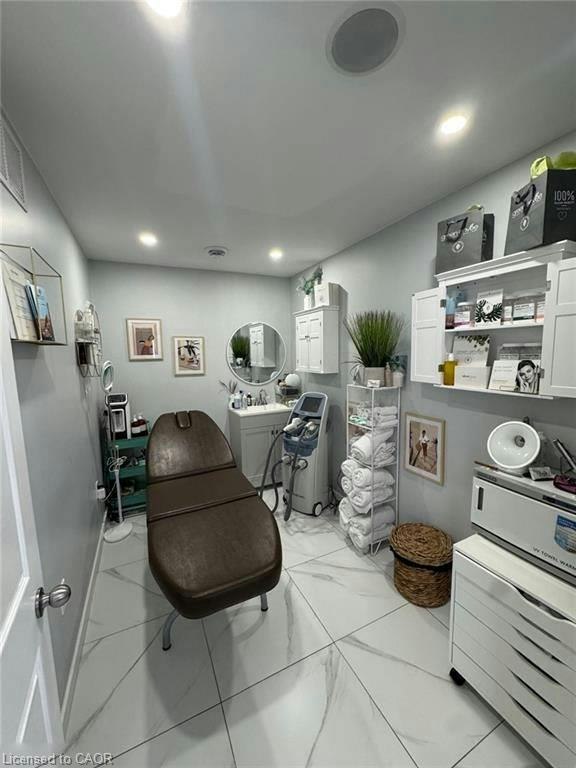 1960 Main Street W, Hamilton, ON, L8S 4N5 - 6