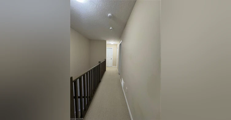 Upper-9 Sandybay Avenue, Kitchener, ON, N2A 0H7 - 8
