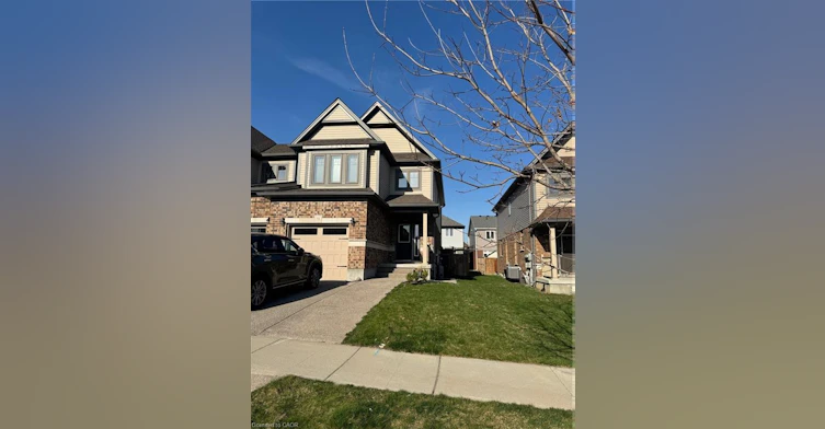 Upper-9 Sandybay Avenue, Kitchener, ON, N2A 0H7
