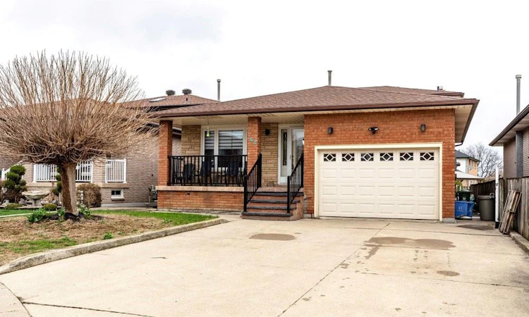 42 Lasila Court