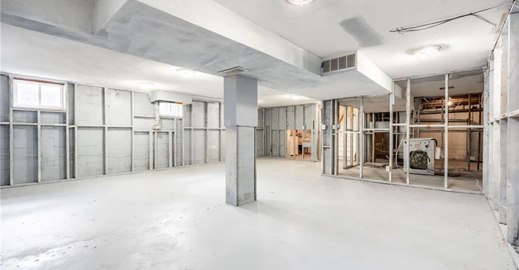 699 Rymal Road W, Hamilton, ON, L4B 2N9 - 35