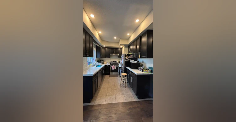F1-70 Willowrun Drive, Kitchener, ON, N2A 0J3 - 7