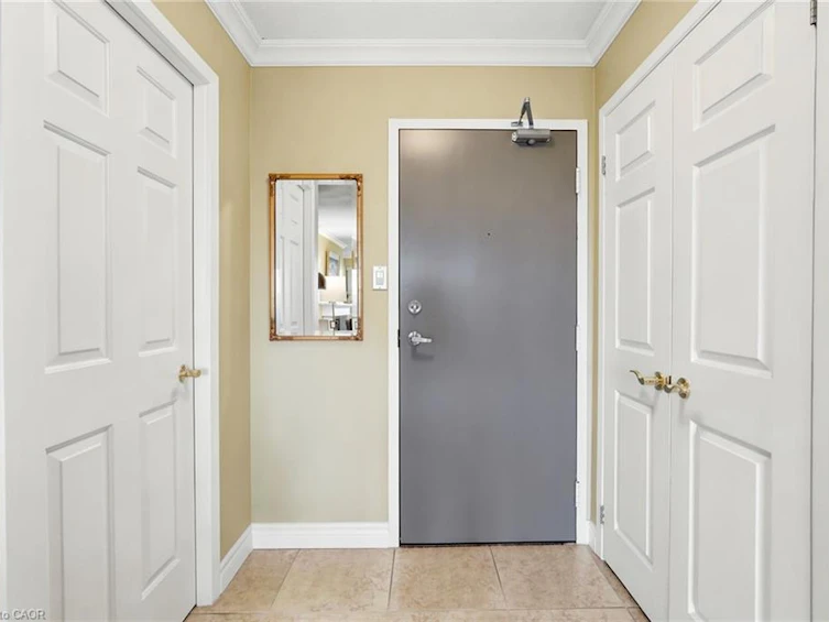 1003-1201 North Shore Boulevard E, Burlington, ON, L7S 1Z5 - 4