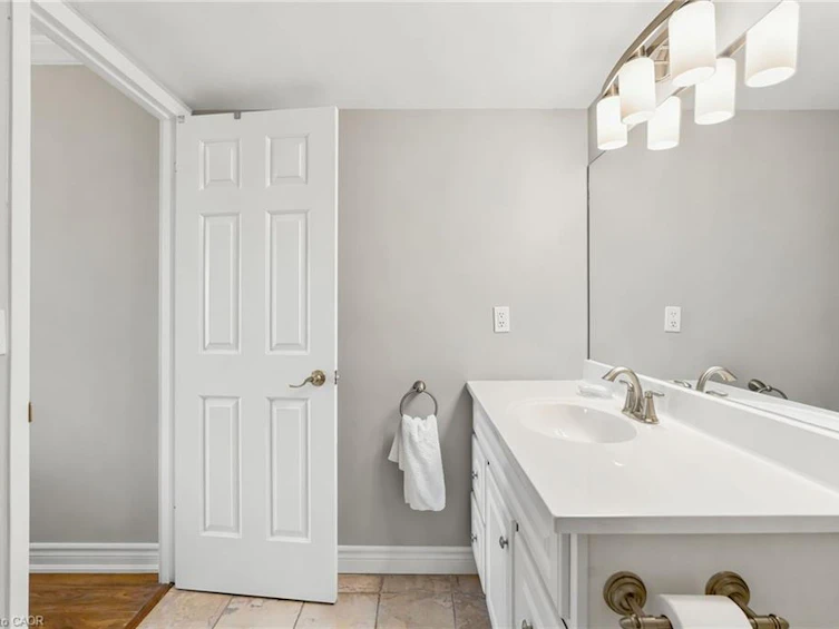 1003-1201 North Shore Boulevard E, Burlington, ON, L7S 1Z5 - 24