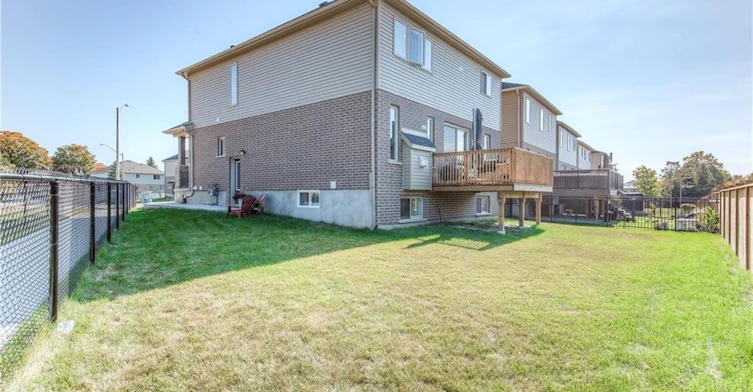 B-537 Valhalla Crescent, Waterloo, ON, N2T 2J7 - 17