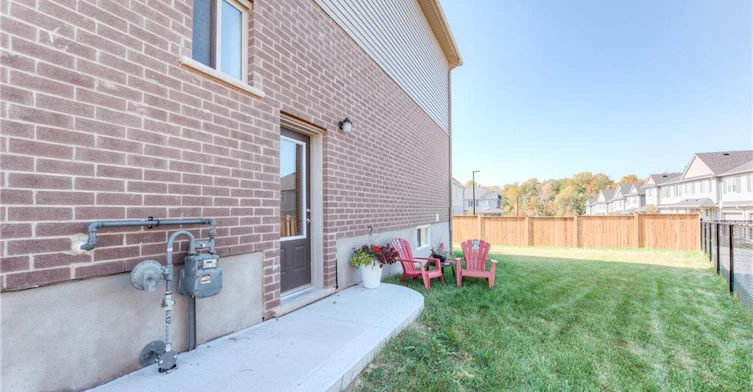 B-537 Valhalla Crescent, Waterloo, ON, N2T 2J7 - 16