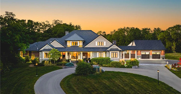 597 Old York Road, Burlington, ON, L7P 4Y6