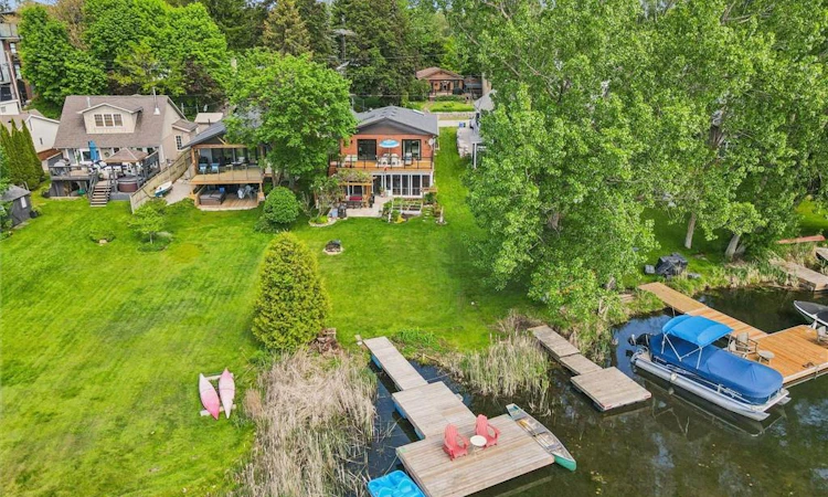 39 Holly Trail