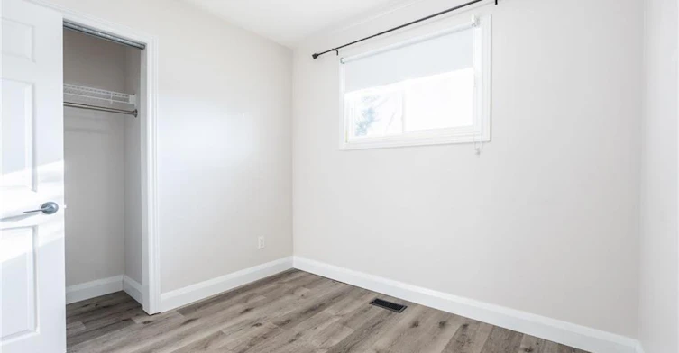 Upper-92 South Bend Road W, Hamilton, ON, L9C 1N1 - 25