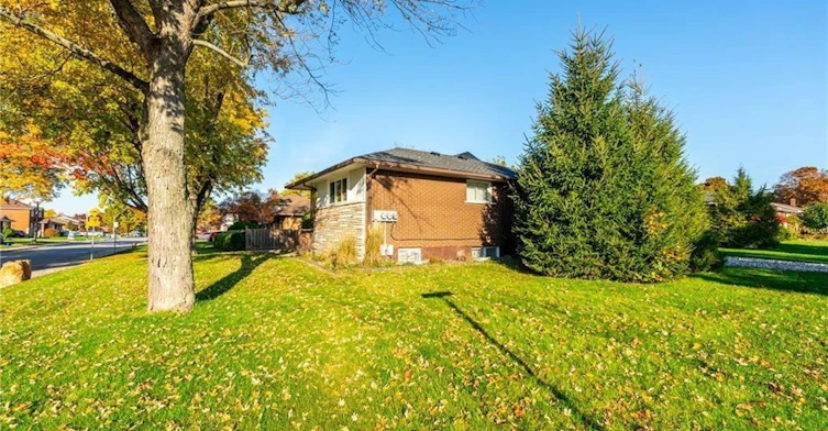 Upper-92 South Bend Road W, Hamilton, ON, L9C 1N1 - 36