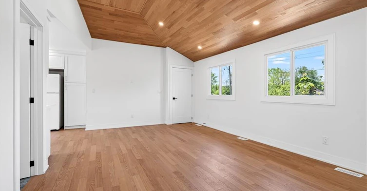 Upper-8 Cornell Avenue, Hamilton, ON, L8E 5N2 - 13