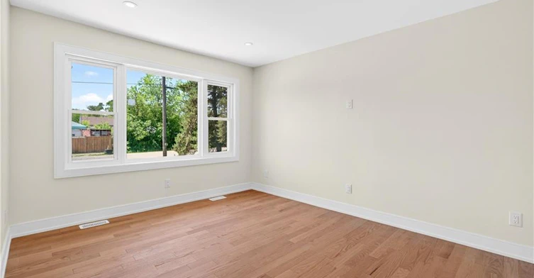 Upper-8 Cornell Avenue, Hamilton, ON, L8E 5N2 - 10