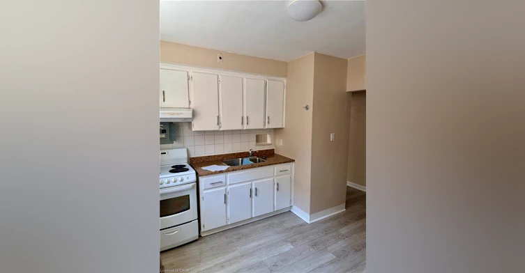 5-1250 Fennell Avenue E, Hamilton, ON, L8T 1T4