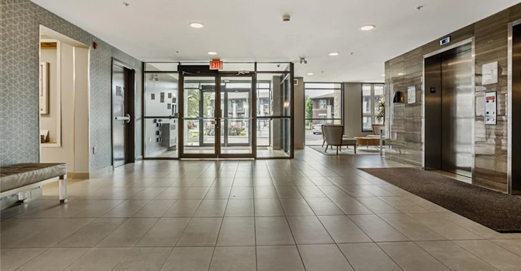 201-5010 Corporate Drive, Burlington, ON, L7L 0H6 - 5