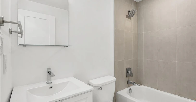 311-6638 Mcleod Road, Niagara Falls, ON, L2G 3G5 - 12