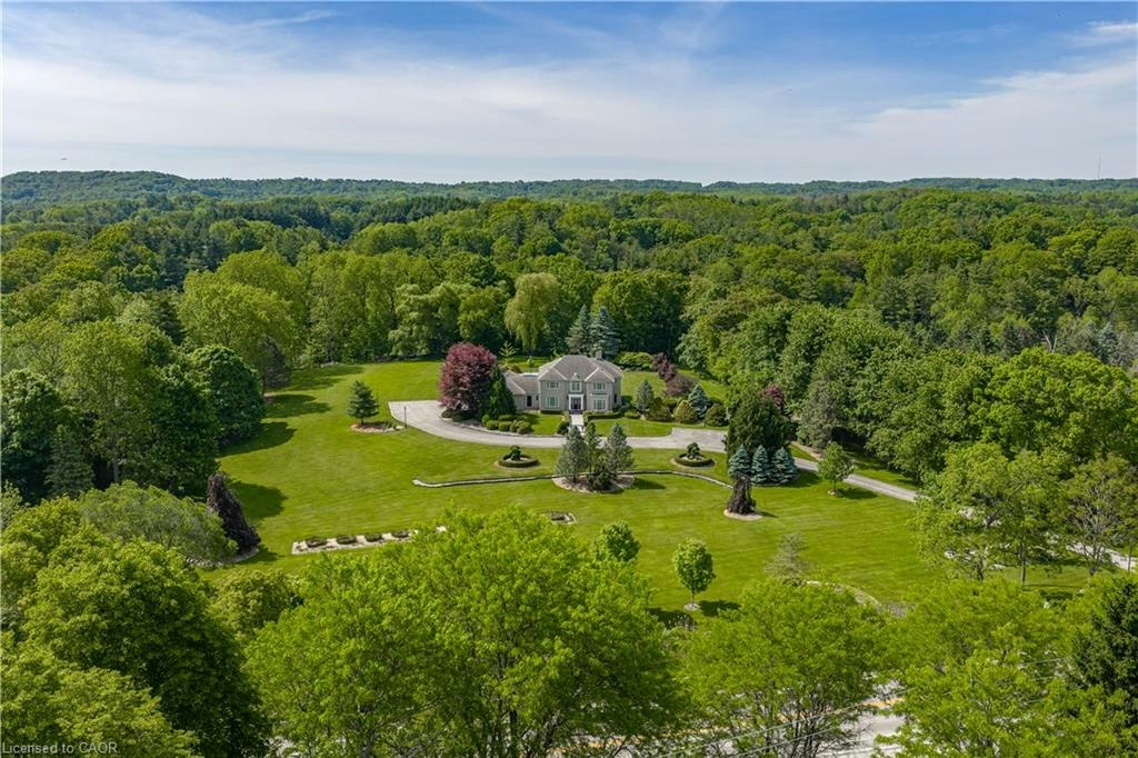 938 Governor's Road, Hamilton, ON, L9H 5E3