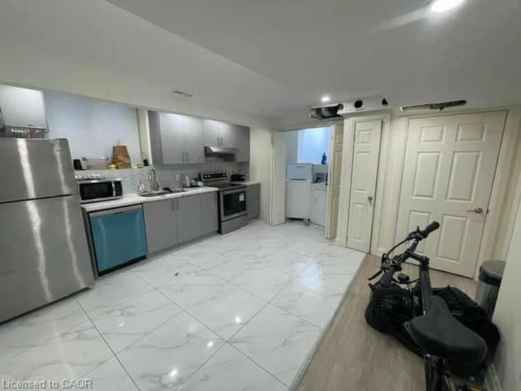 7 Grierson Trail, Hamilton, ON, L8B 1Z7 - 43