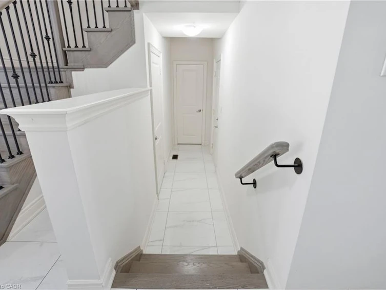 7 Grierson Trail, Hamilton, ON, L8B 1Z7 - 41