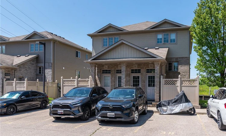 3B-1941 Ottawa Street S