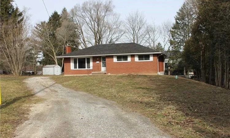 50 East Crest