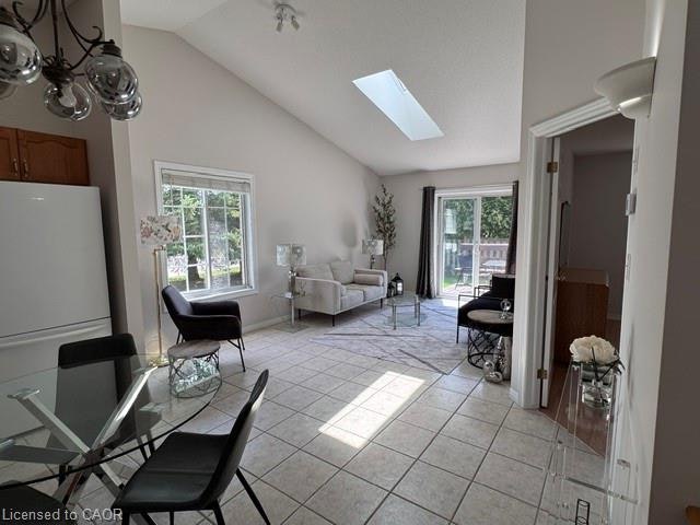 16-751 Rymal Road W, Hamilton, ON, L9B 2Y3