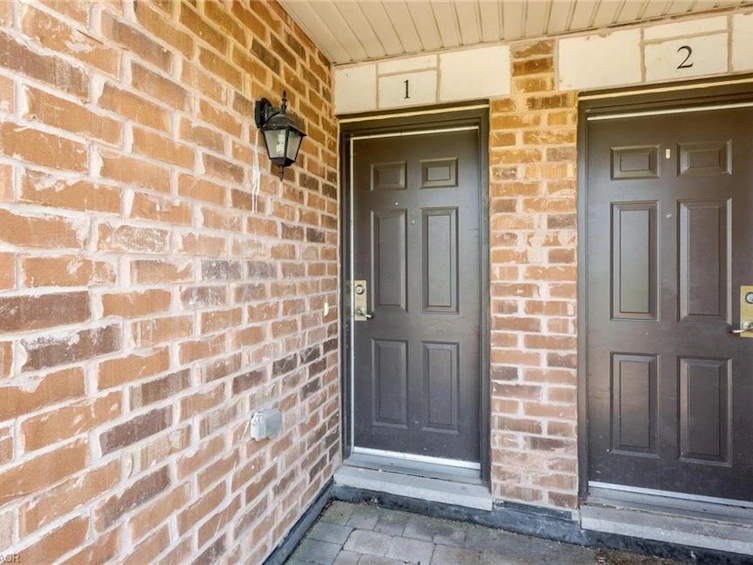 1-2441 Greenwich Drive, Oakville, ON, L6M 0S3 - 2