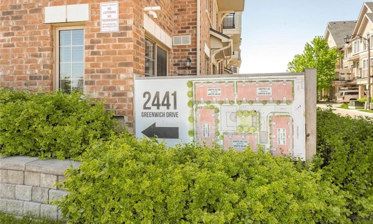 1-2441 Greenwich Drive