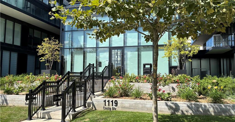 B121-1119 Cooke Boulevard, Burlington, ON, L7T 0C7 - 2
