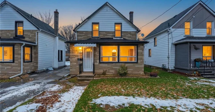 20 York Street, Welland, ON, L3B 4A6
