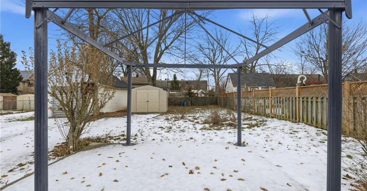 20 York Street, Welland, ON, L3B 4A6 - 37