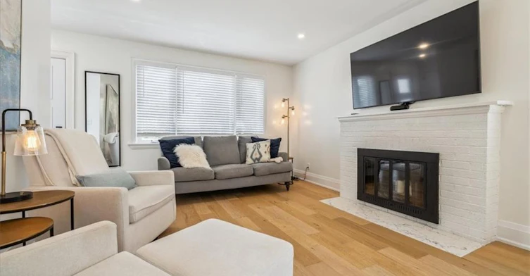 2113 New Street, Burlington, ON, L7R 1H7 - 9