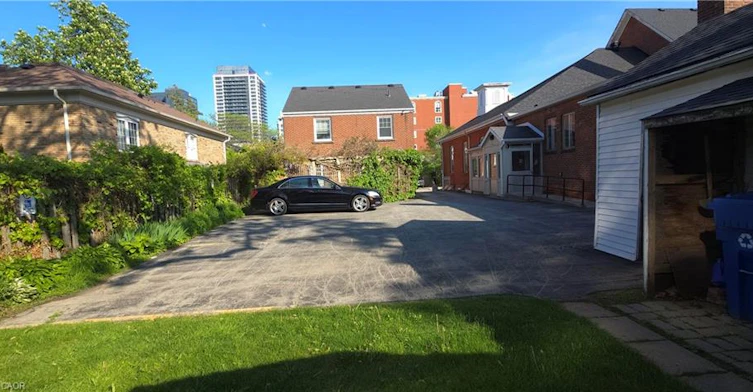 2047 James Street, Burlington, ON, L7R 1H4 - 25