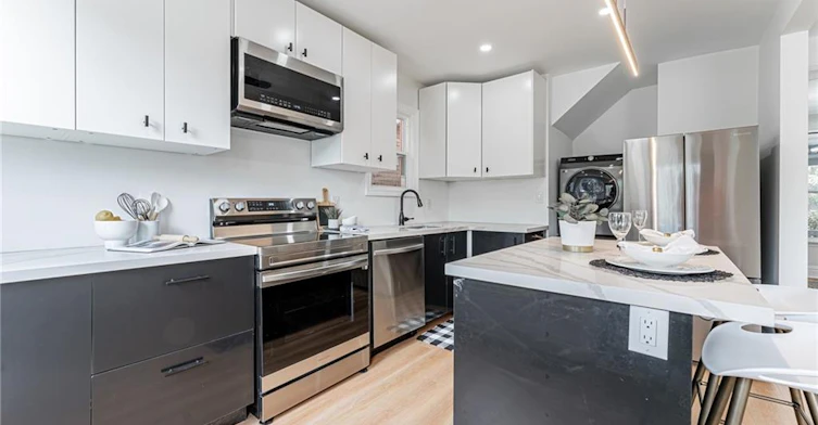 1-15 Barnesdale Avenue N, Hamilton, ON, L8L 6R4 - 2