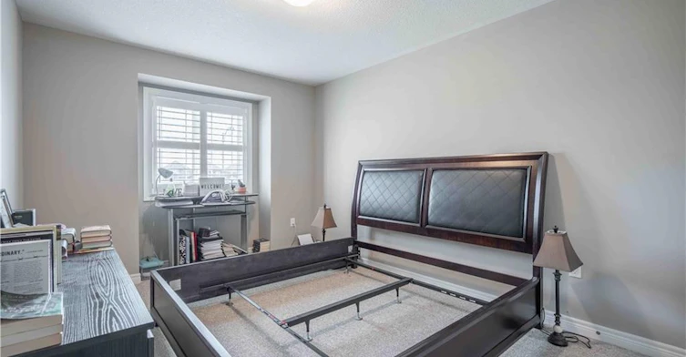 18 Cittadella Boulevard, Hamilton, ON, L0R 1P0 - 19