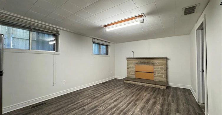 71 Hoover Crescent, Hamilton, ON, L9A 3H2 - 13