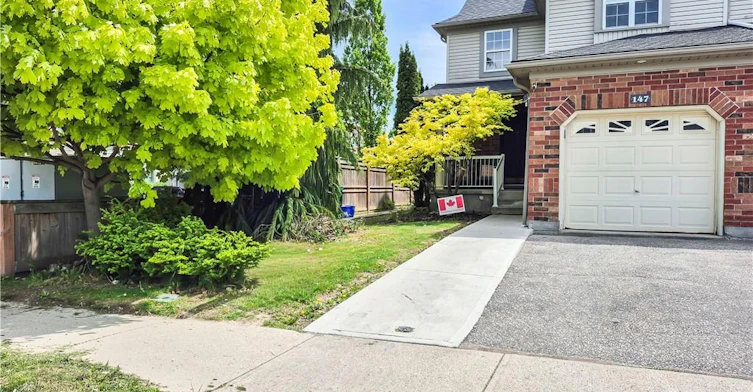 1-147 Dubrick Crescent, Kitchener, ON, N2E 4G3