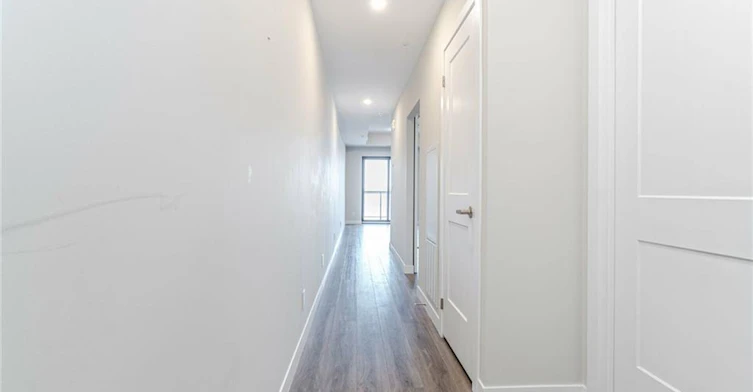 2206-15 Queen Street S, Hamilton, ON, L8P 0C6 - 6