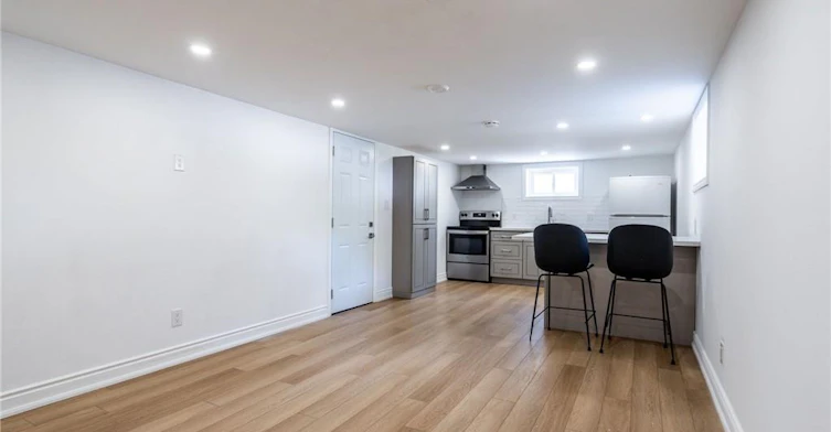 2-111 West 32nd Street, Hamilton, ON, L9C 5G8 - 9