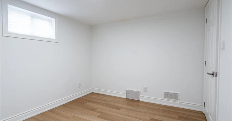 2-111 West 32nd Street, Hamilton, ON, L9C 5G8 - 12