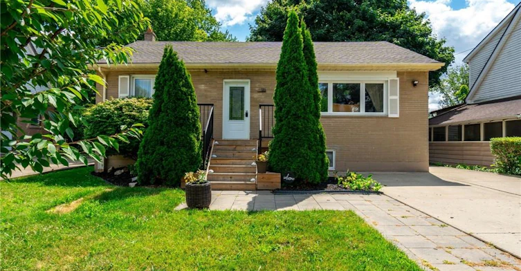2-111 West 32nd Street, Hamilton, ON, L9C 5G8